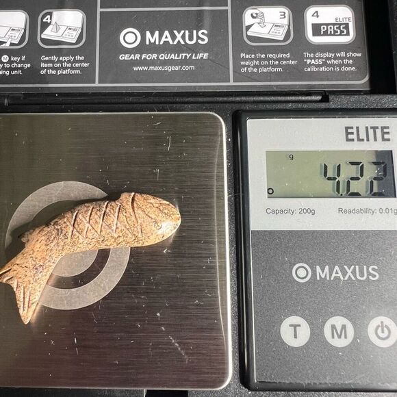 Jasper Mini Fish Carving‎ Sculpture - Picture 9 of 10